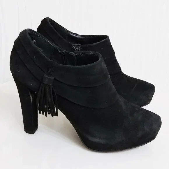 me too Shoes Me Too Black Suede Booties Boots With Tassel